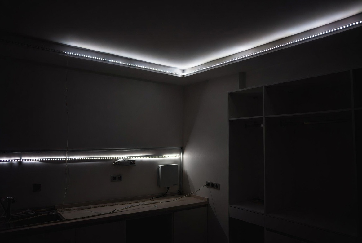 Overnight LED Strip Safety Checklist Overnight LED Strip Safety Checklist