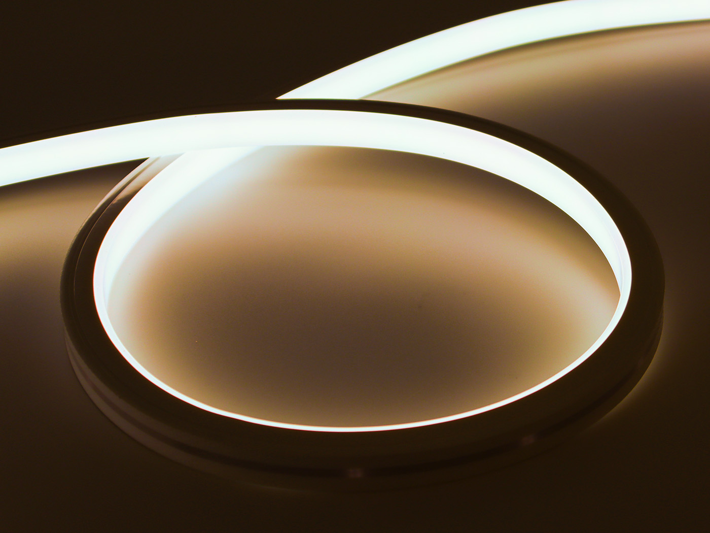 1616 Hot Sales in Europe Flexible 3D Silicone Linear Light