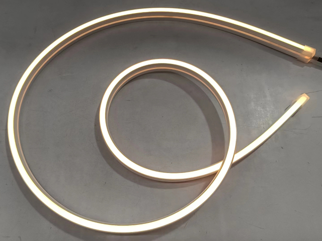 0612 IP65 IP67 Waterproof Dotless Flexible Side Bend LED Neon Strip