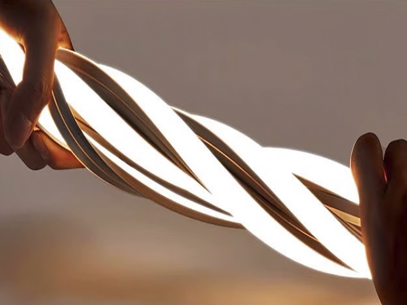 1616 Hot Sales in Europe Flexible 3D Silicone Linear Light