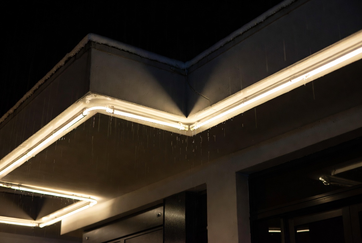 Silicone Neon Flex Installation